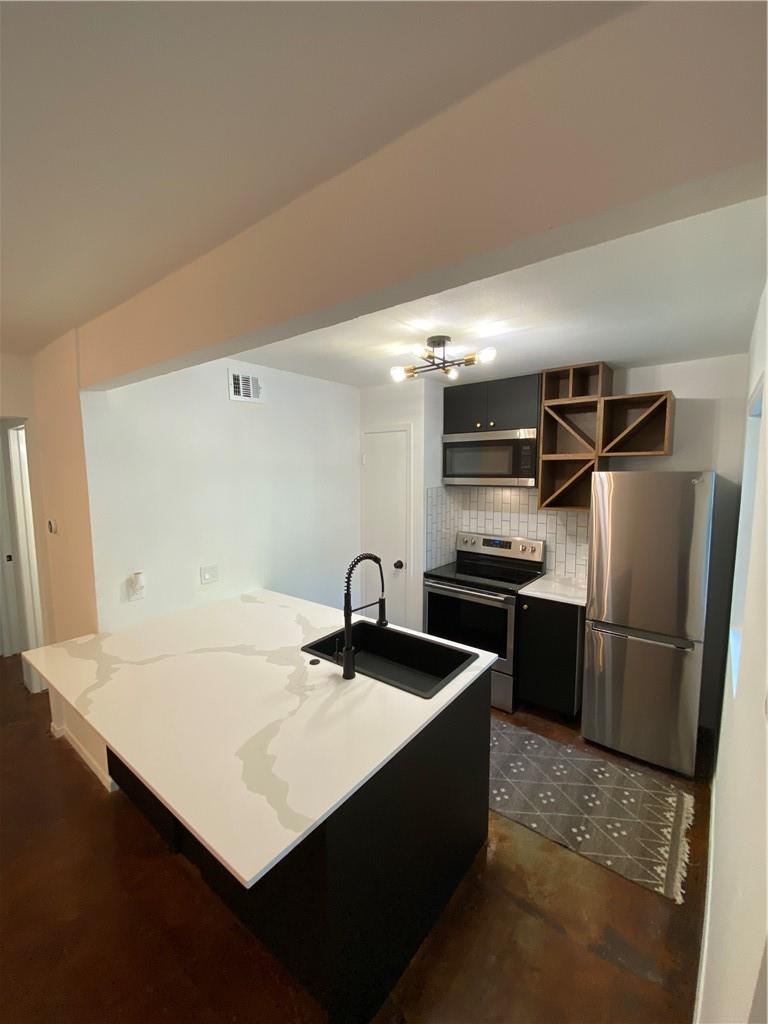2119 Oxford Ave #b Property Photo 22