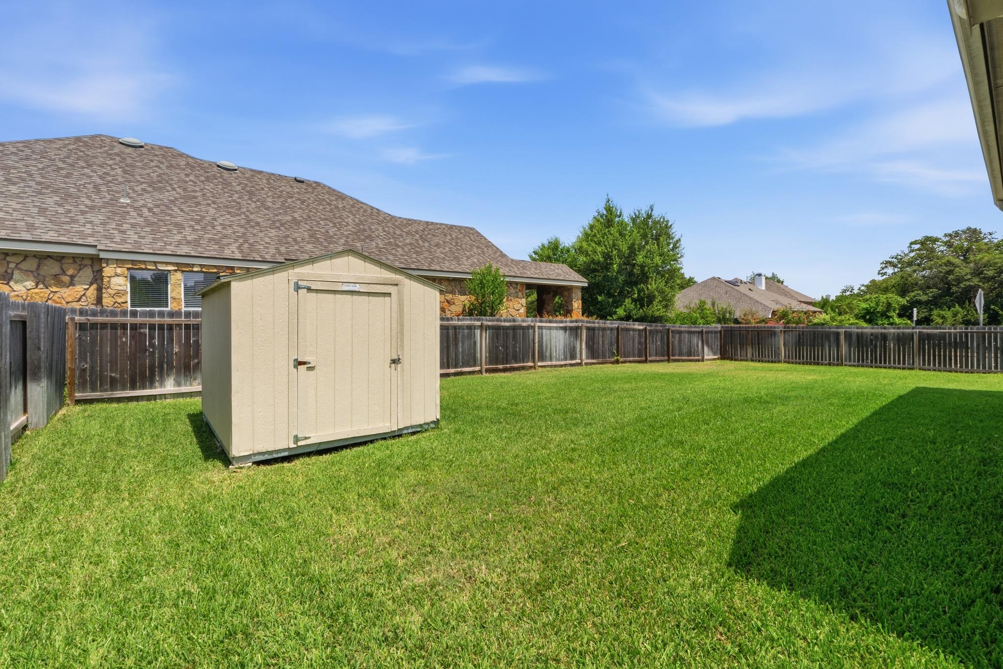 1301 David Cv Property Photo 32