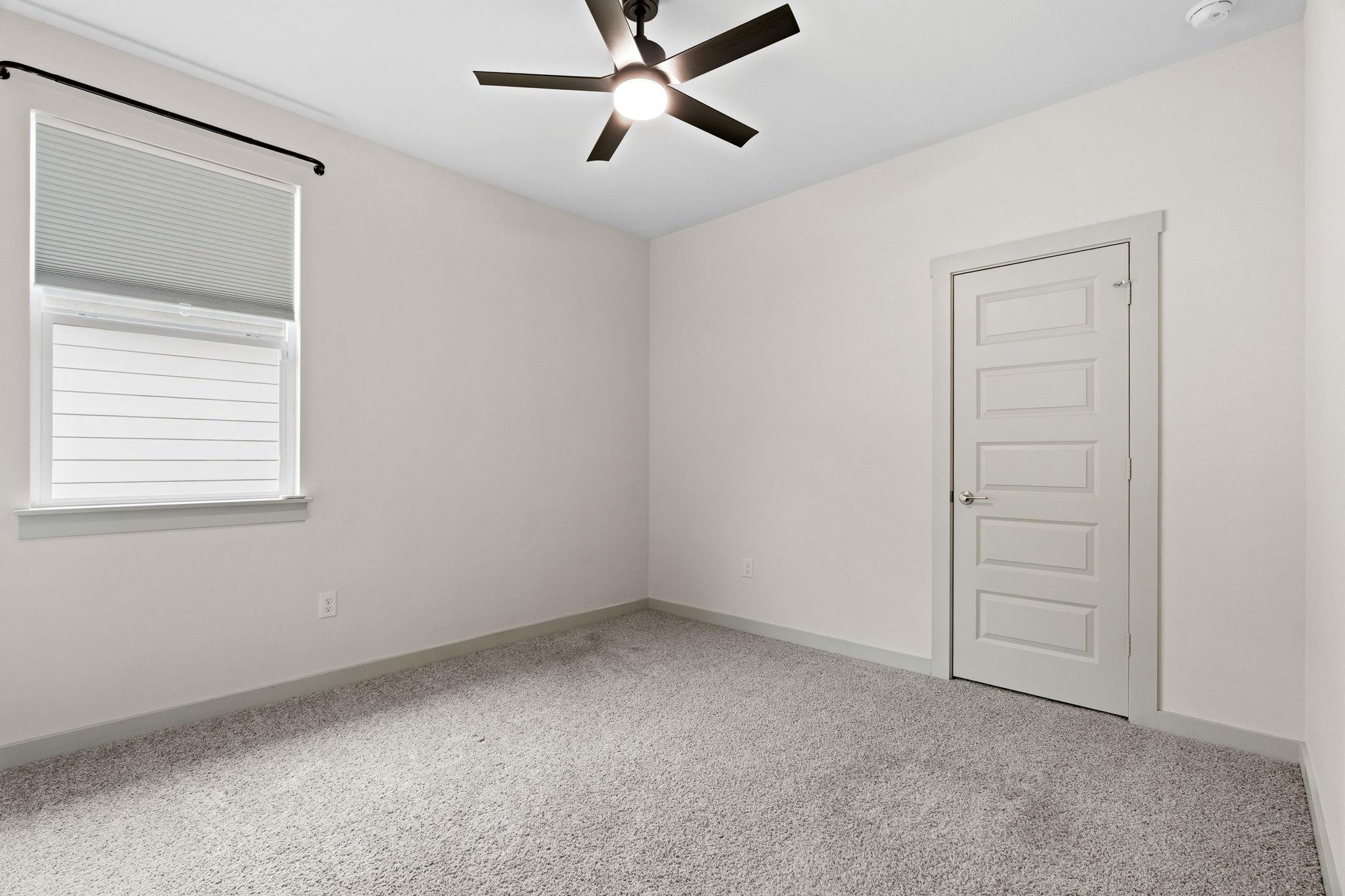 8004 Linda Michelle Ln Property Photo 23