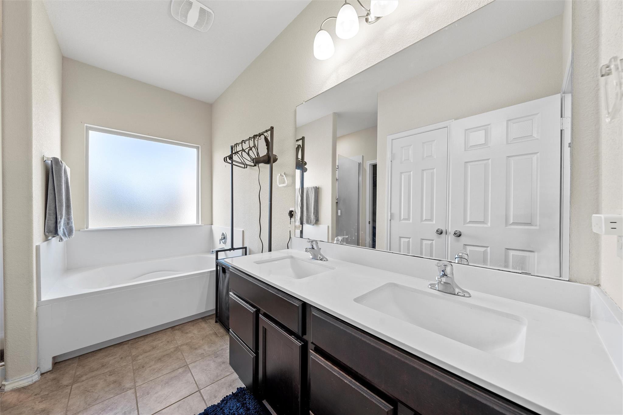 3105 Skinner Dr Property Photo 4