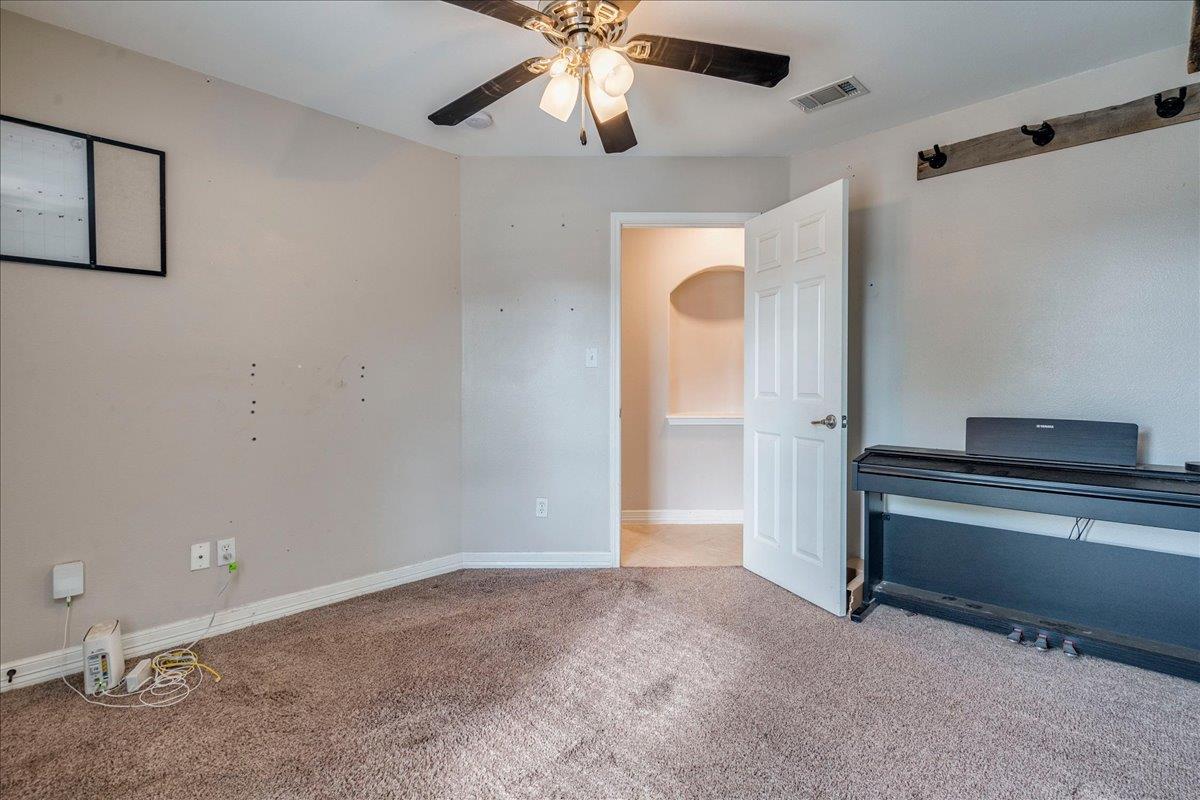 1326 Star Mdw Property Photo 21