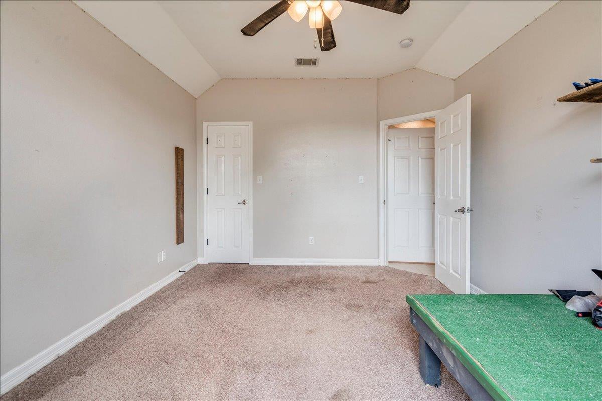 1326 Star Mdw Property Photo 24