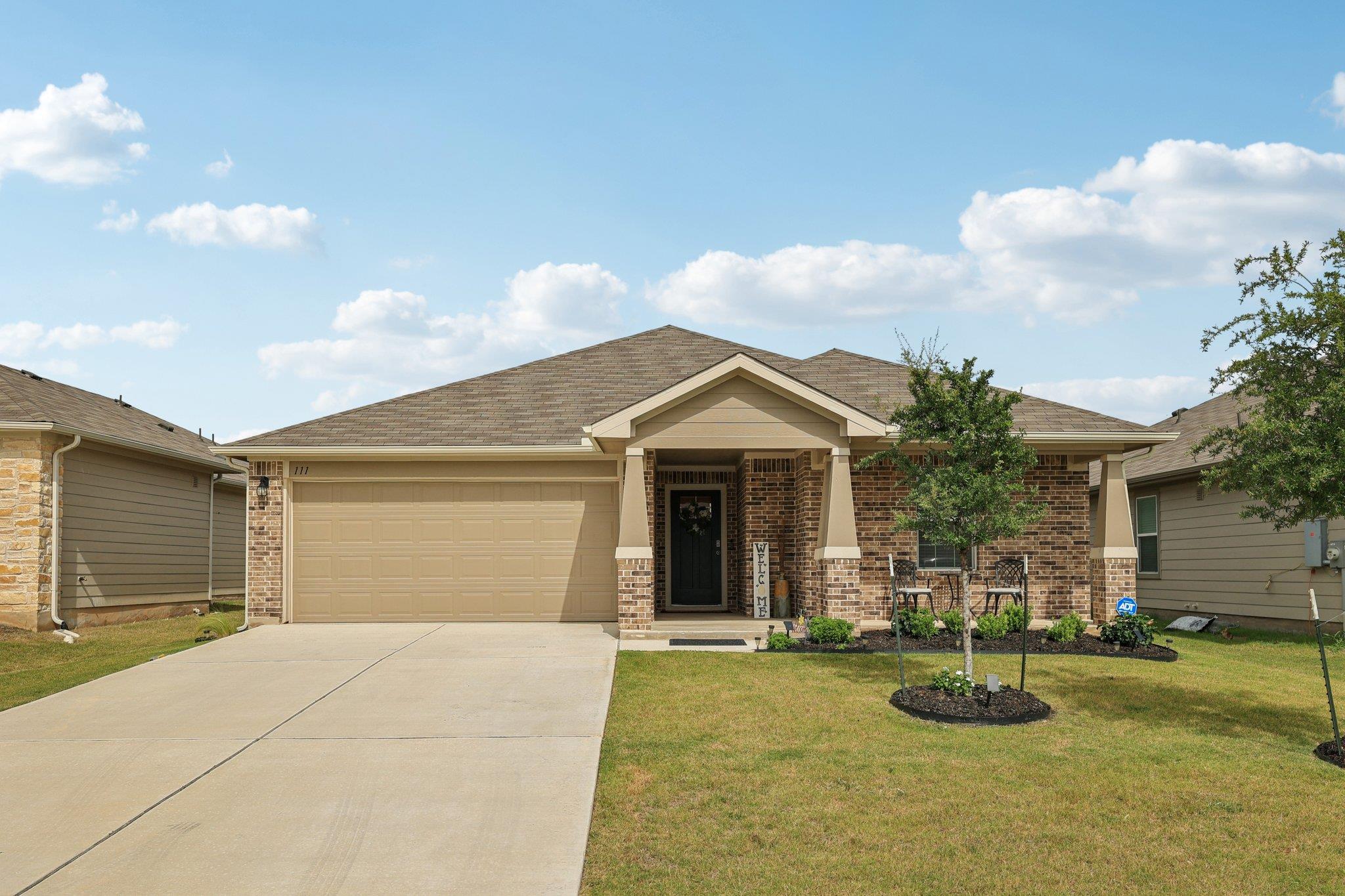 111 Krause Springs Dr Property Photo 1
