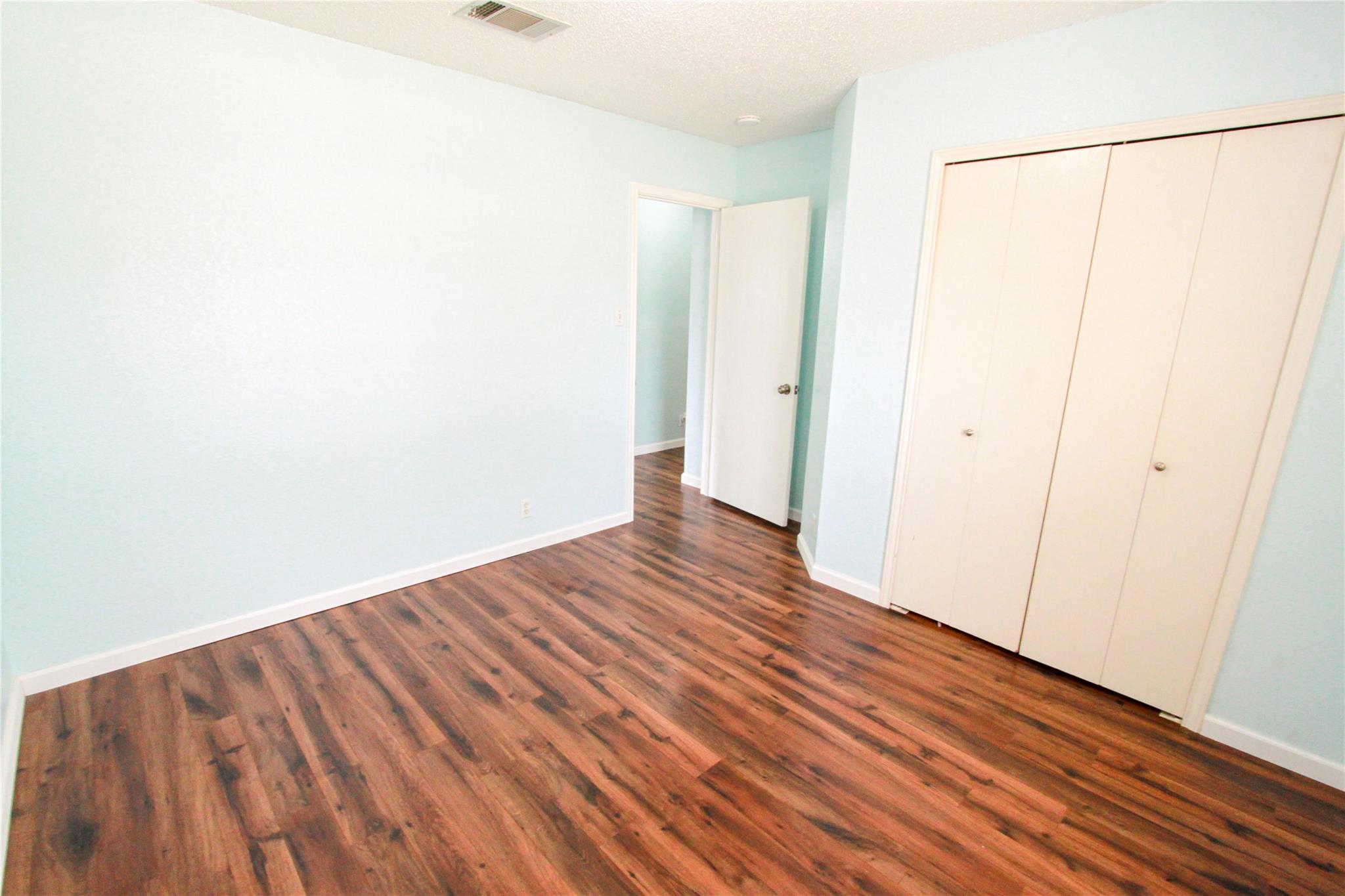 9705 Dalewood Dr Property Photo 10