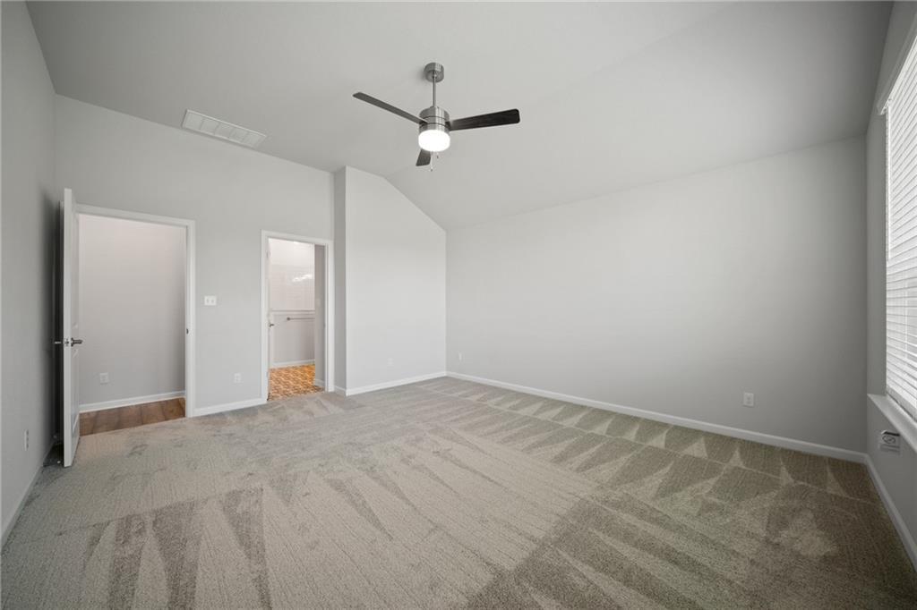 136 Osceola Dr Property Photo 6