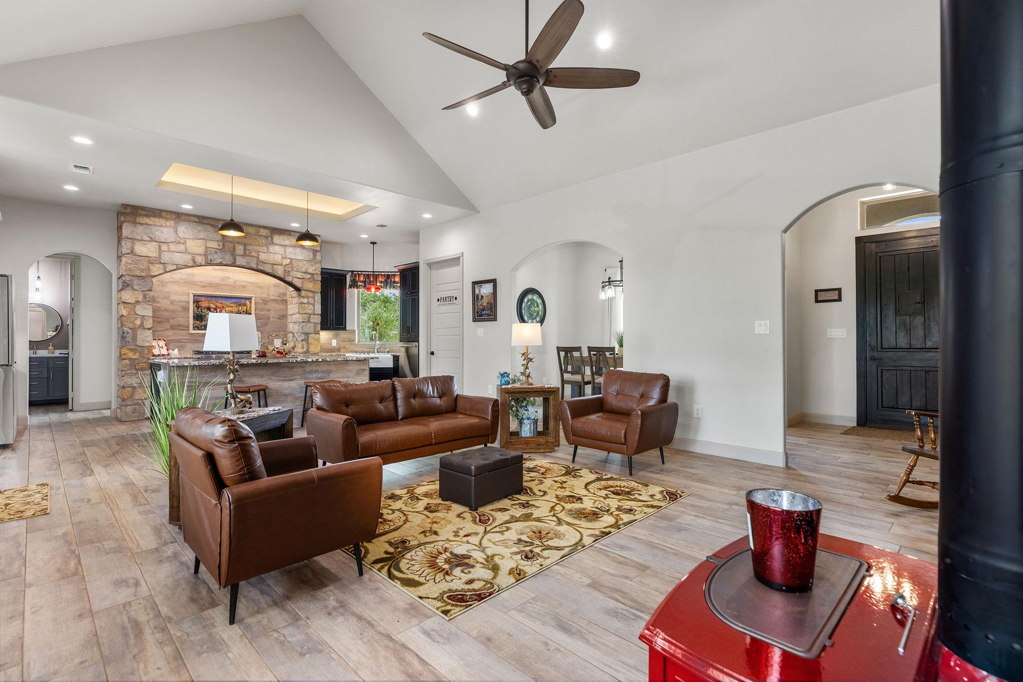 128 Strada Luca None Property Photo 14