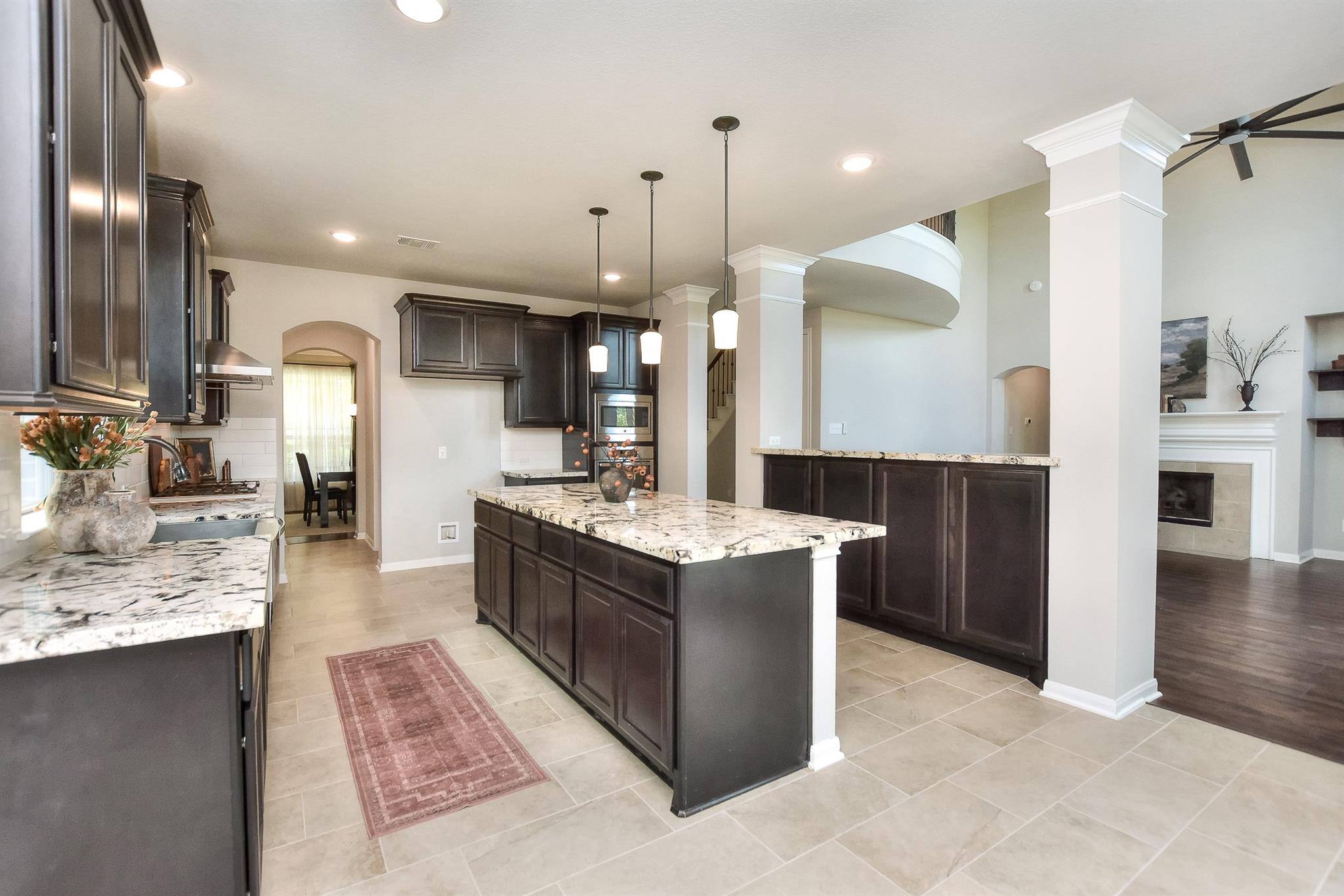 9764637 Property Photo 15