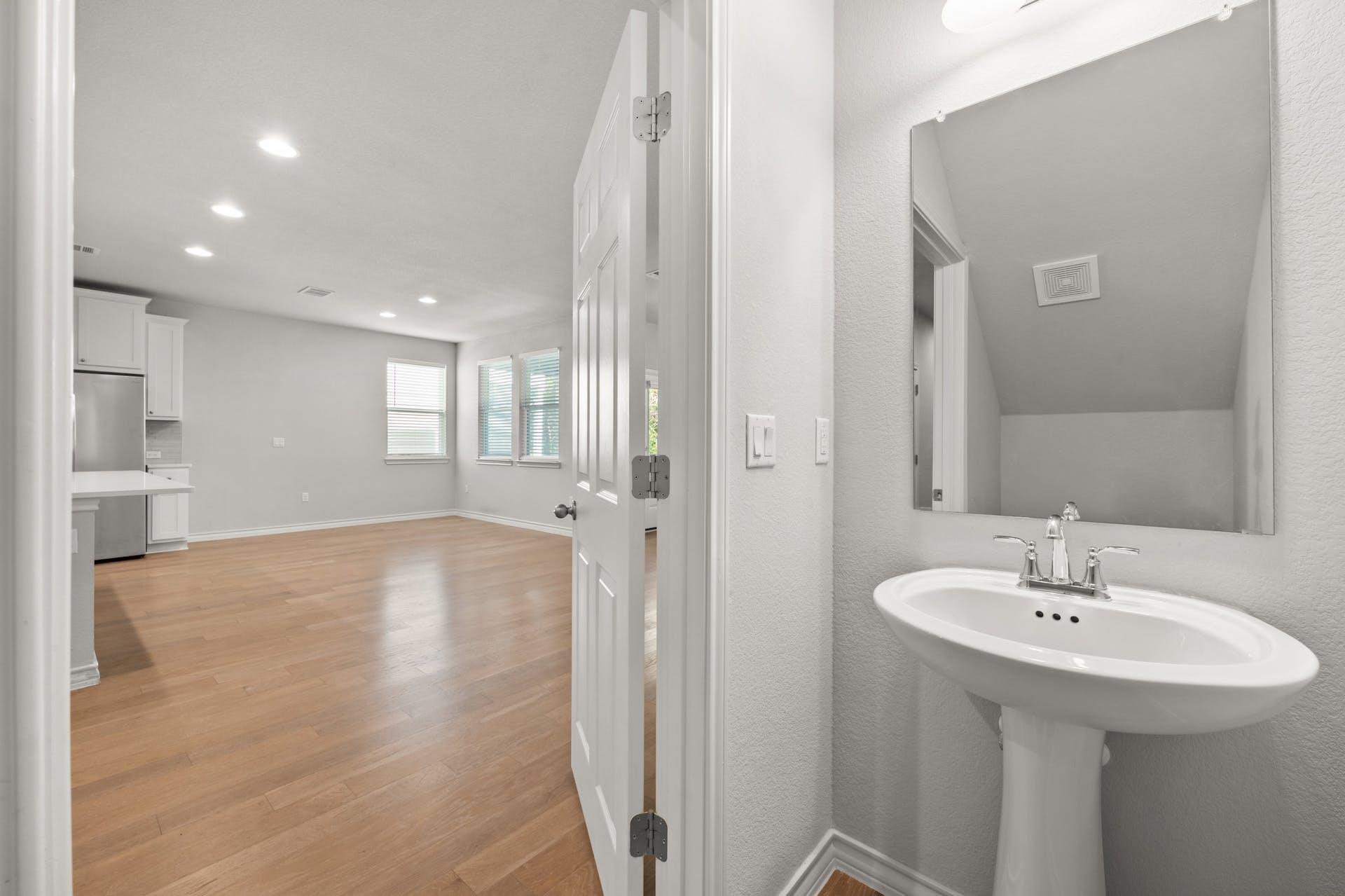 5107 Lemon Tree Path #127 Property Photo 14