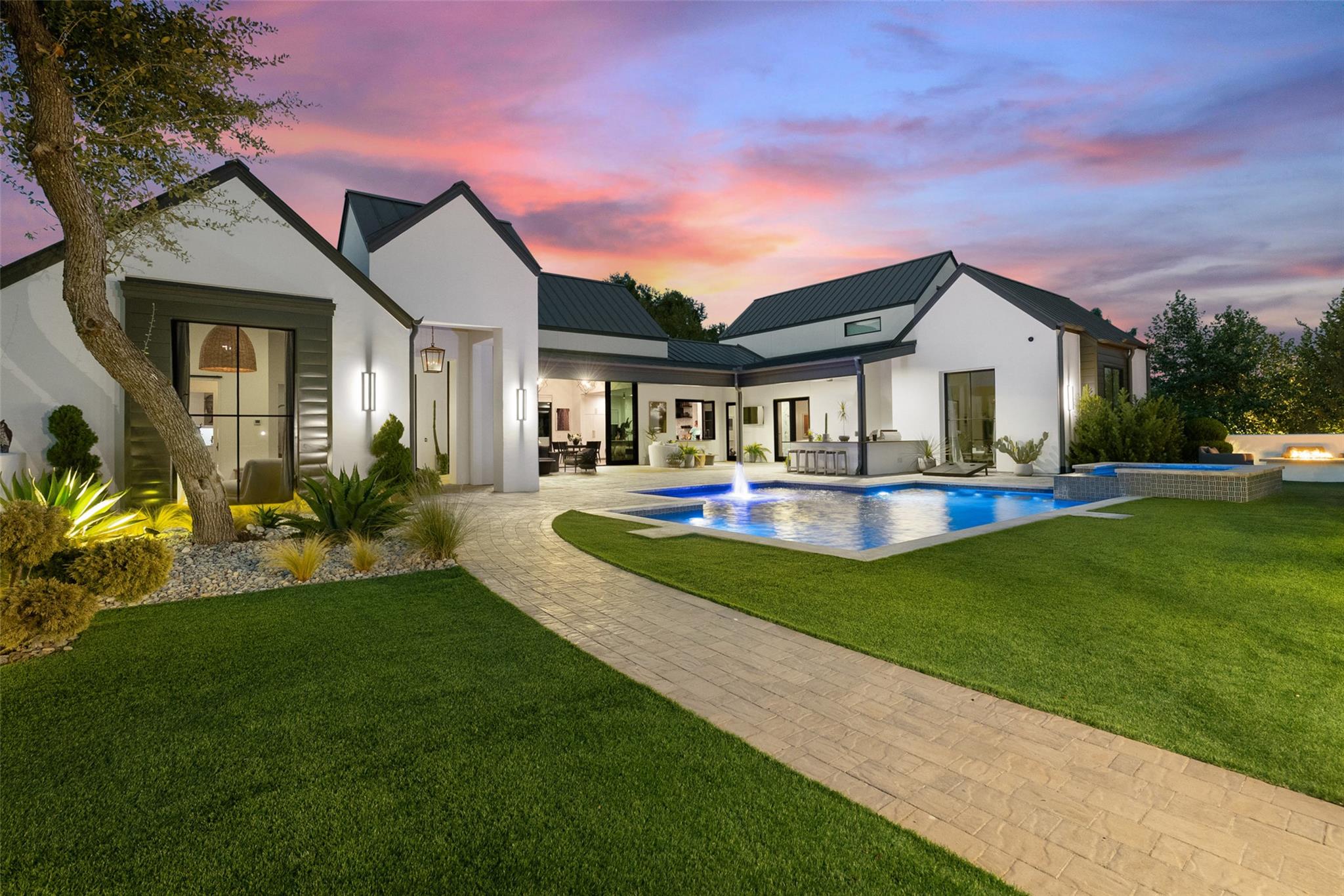 9765031 Property Photo 1