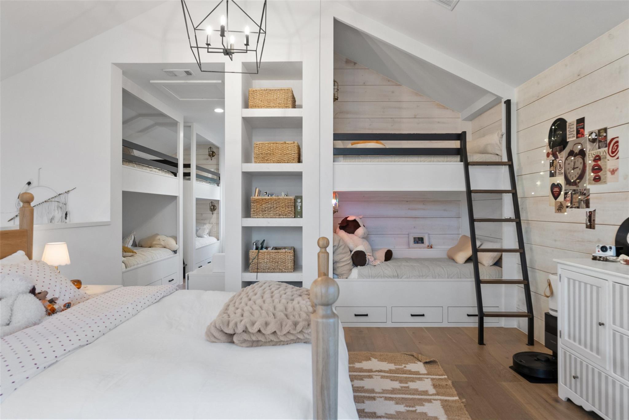 9765031 Property Photo 14
