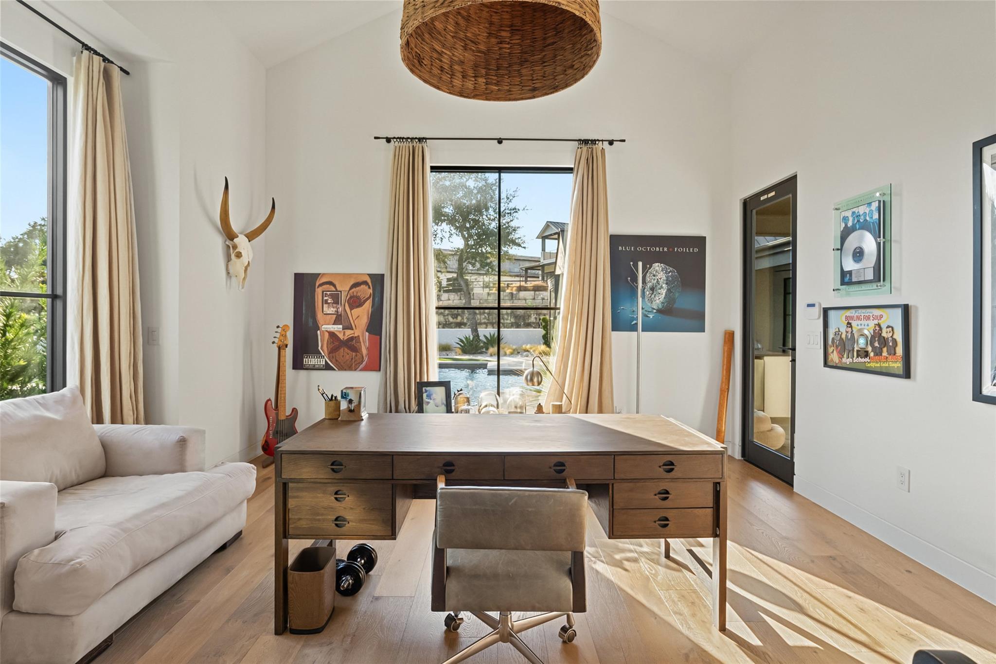 9765031 Property Photo 17