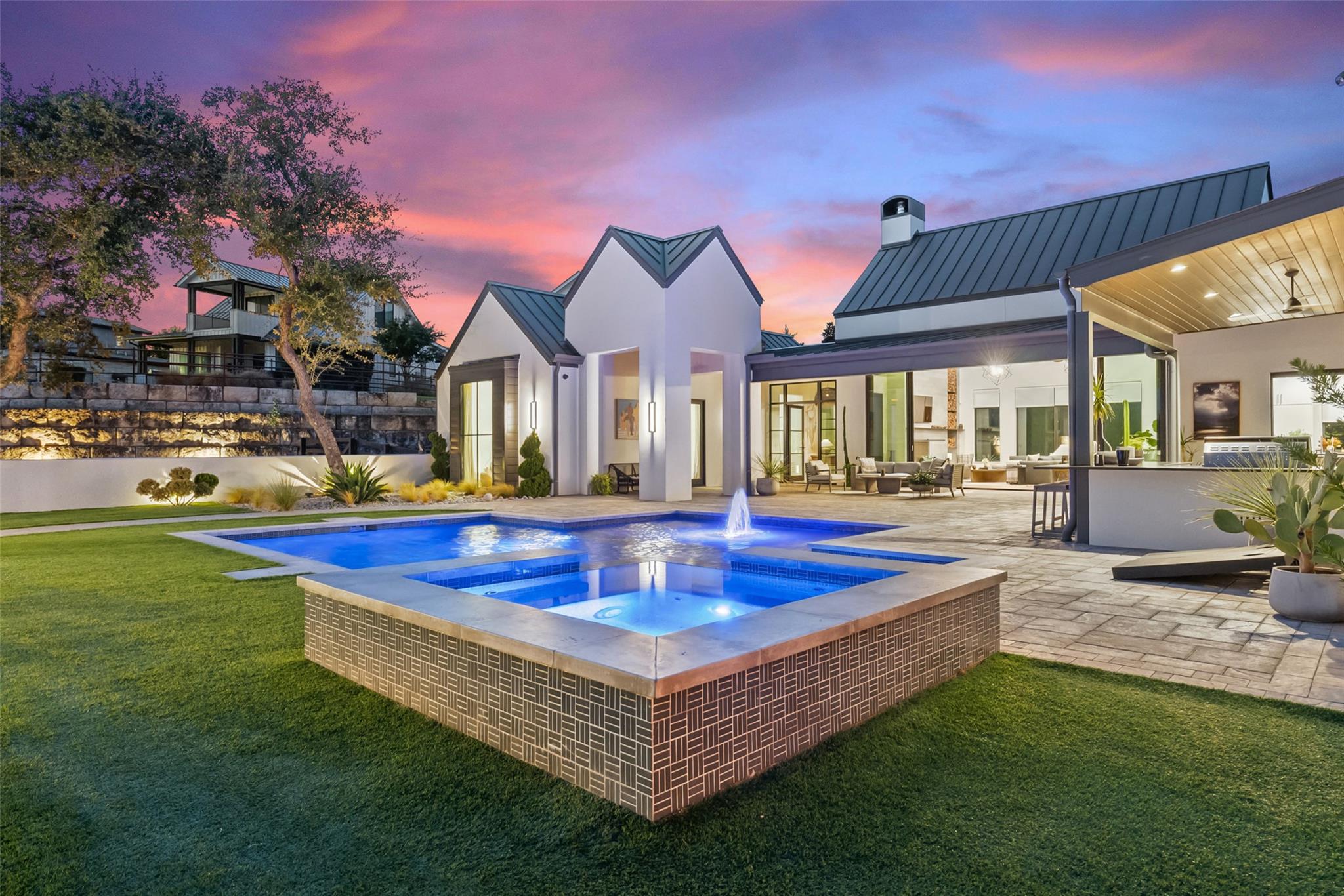 9765031 Property Photo 19