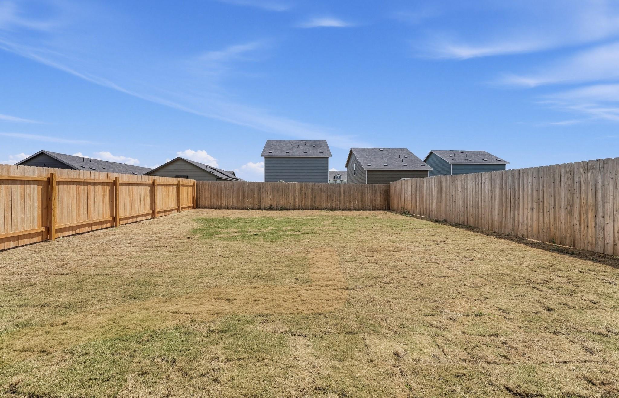 511 Jones Beach Cv Property Photo 22