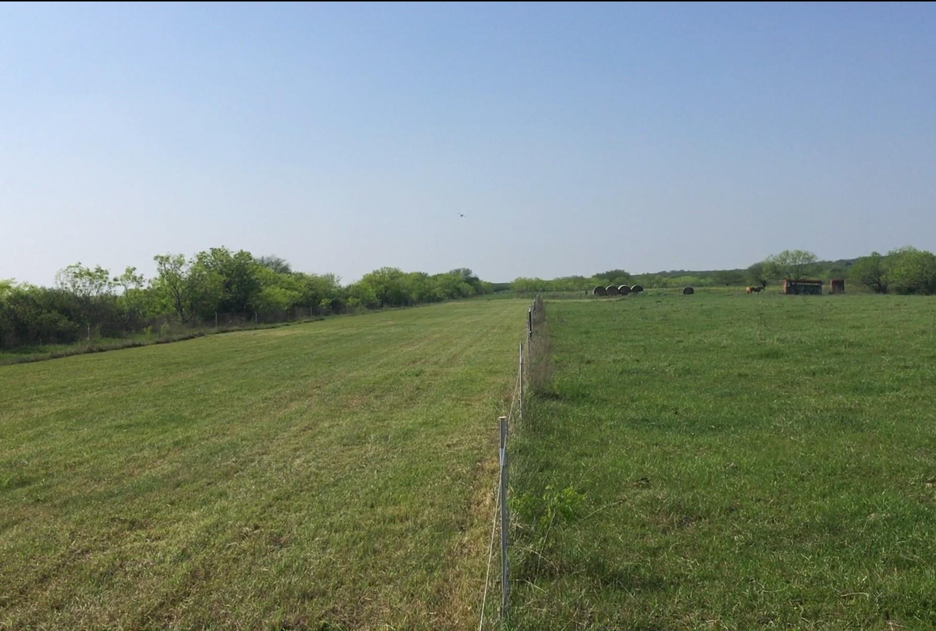 1190 Dickerson Rd Property Photo 2