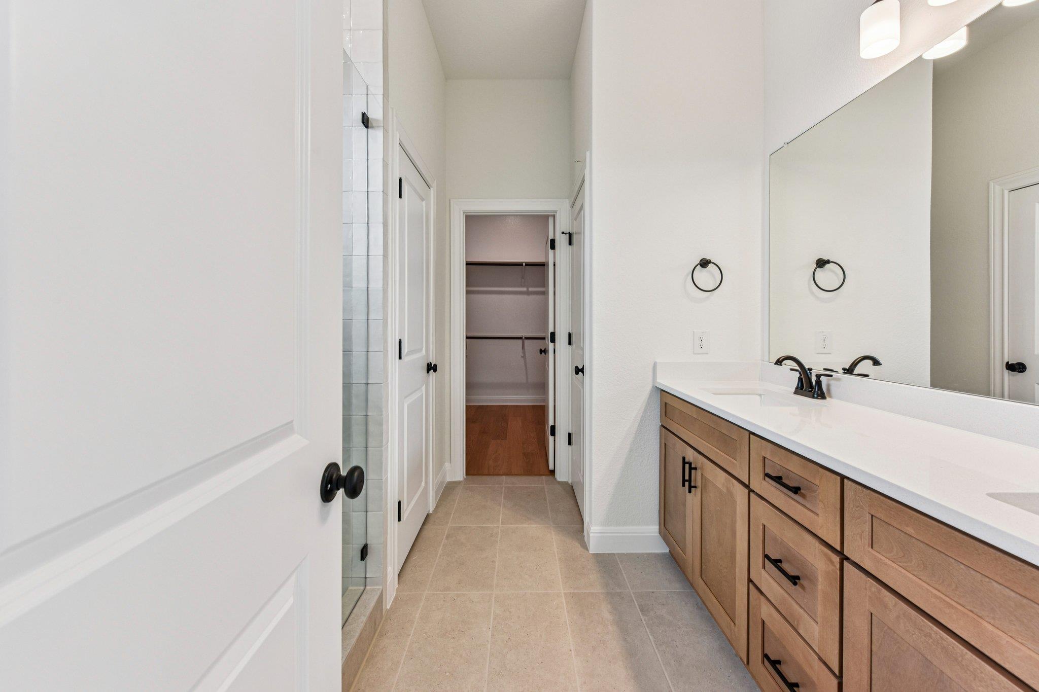 581 Treadwell Ln Property Photo 16