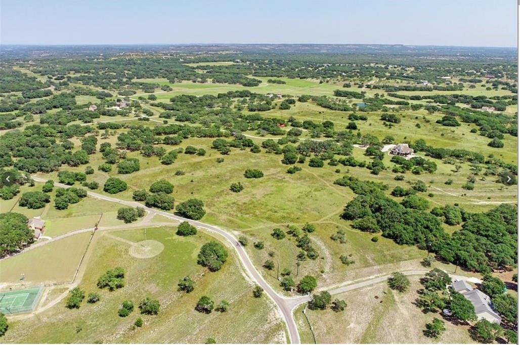 920 Crosswind Dr Property Photo 3