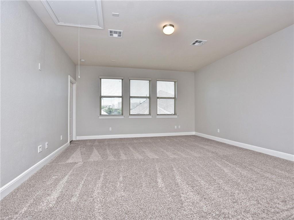 2208 Legend Hill Dr Property Photo 23