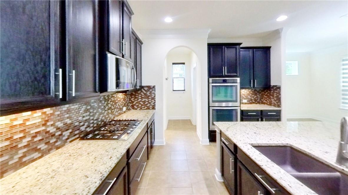 12016 Versante Cir #vh39 Property Photo 14