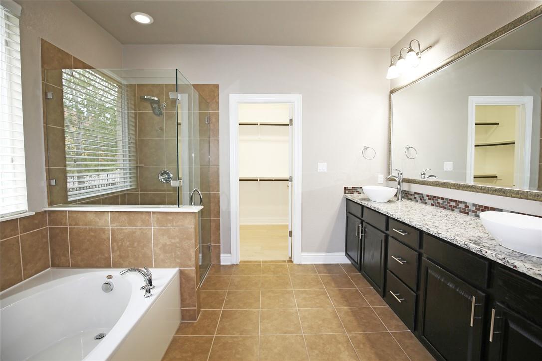 12016 Versante Cir #vh39 Property Photo 23