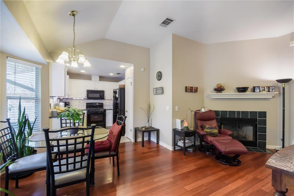 1252 Lacey Oak Loop Property Photo 15
