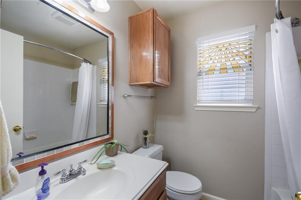 1252 Lacey Oak Loop Property Photo 25