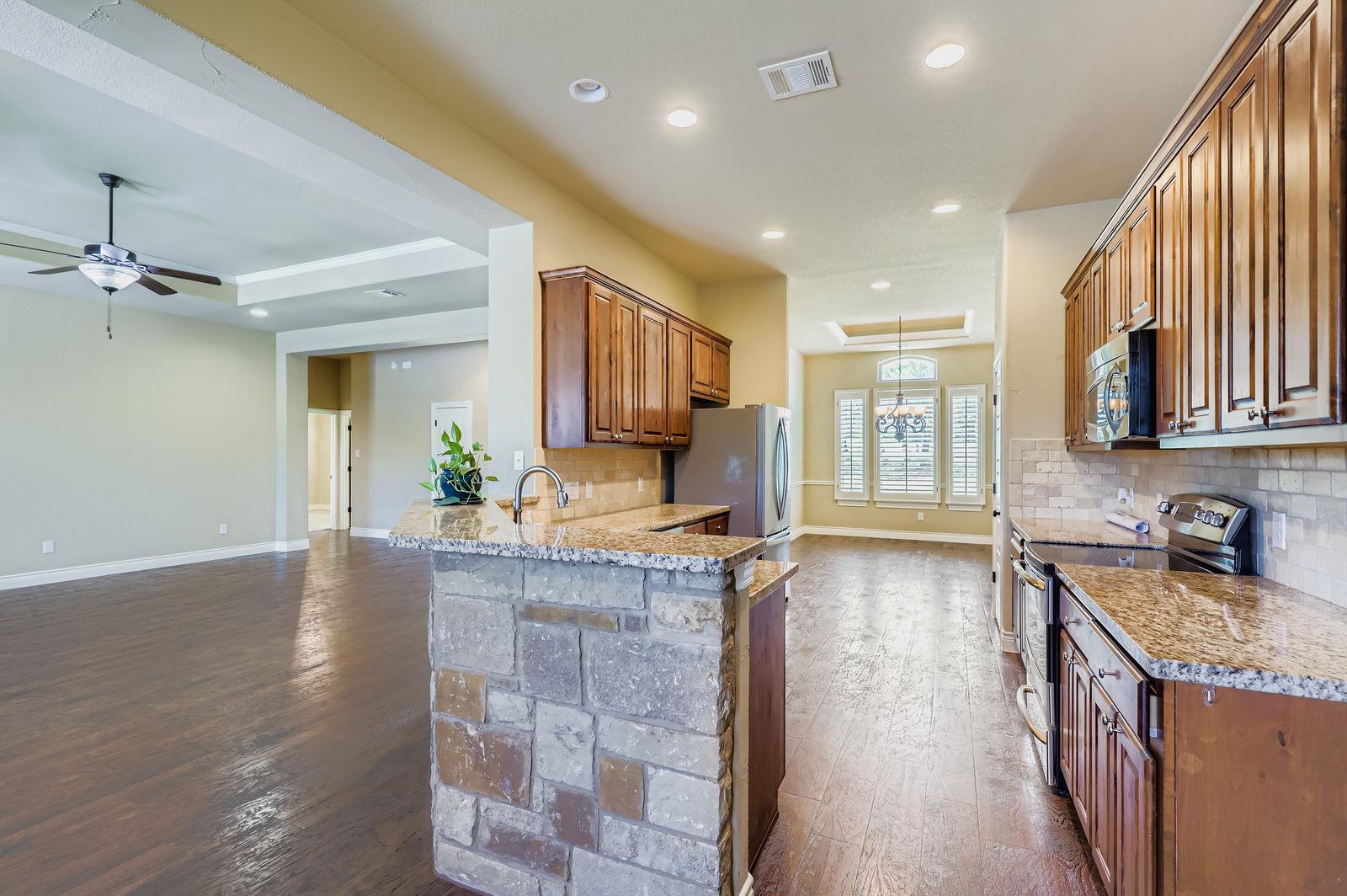 106 Stable Oaks None Property Photo 10