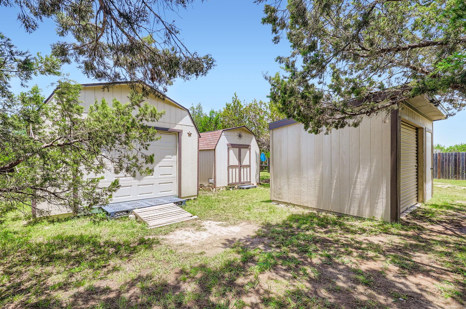 106 Stable Oaks None Property Photo 27