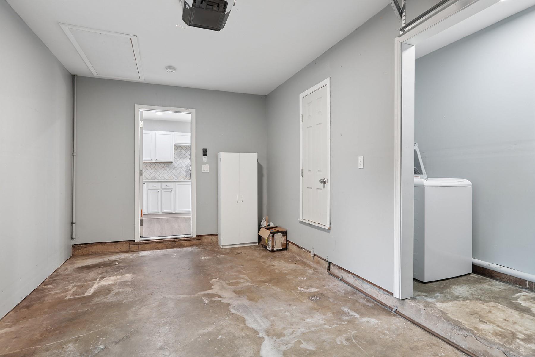 2308 Devonshire Dr #a Property Photo 11