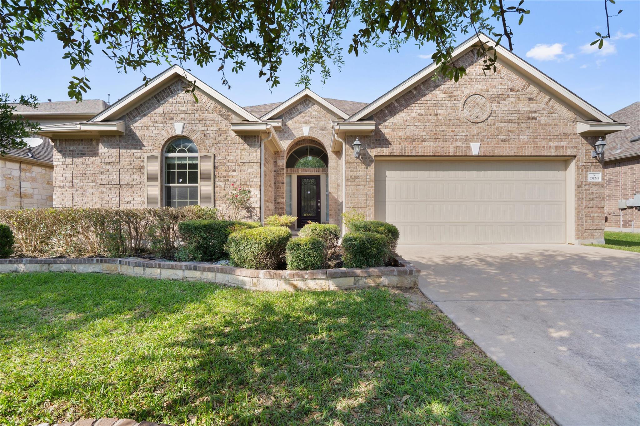 2529 Mirasol Loop Property Photo