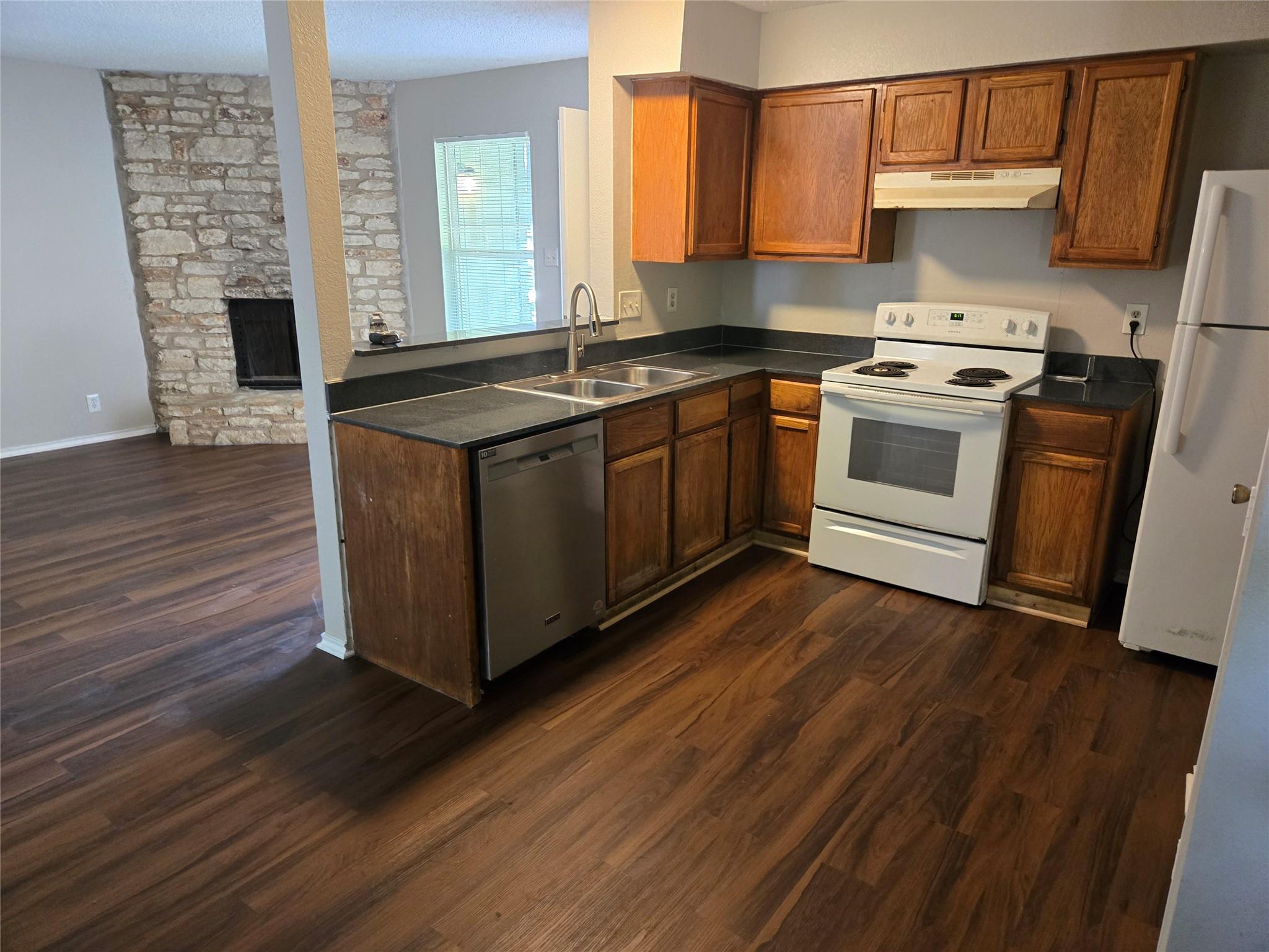 10207 Brownie Dr #a Property Photo 2