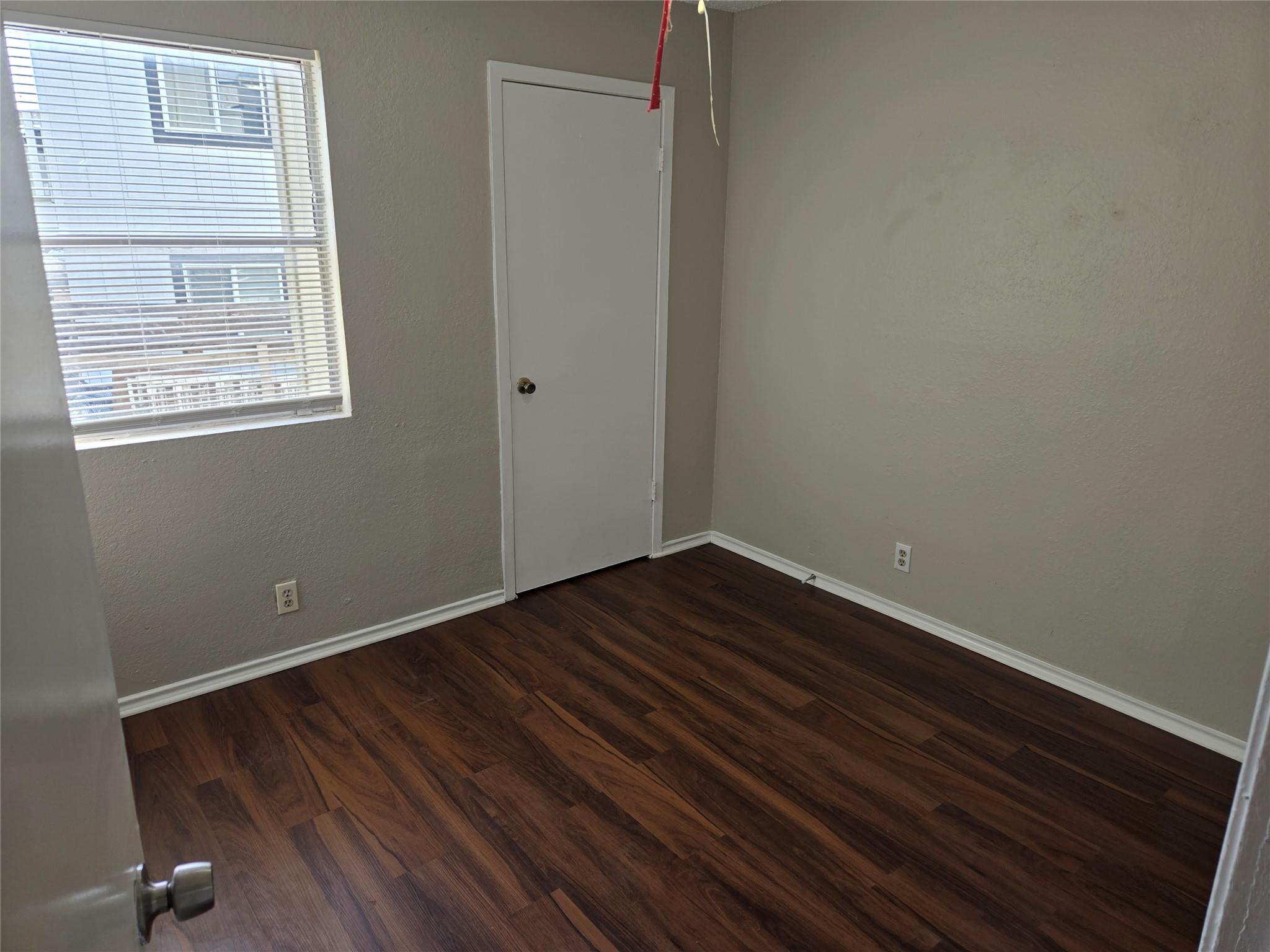 10207 Brownie Dr #a Property Photo 3