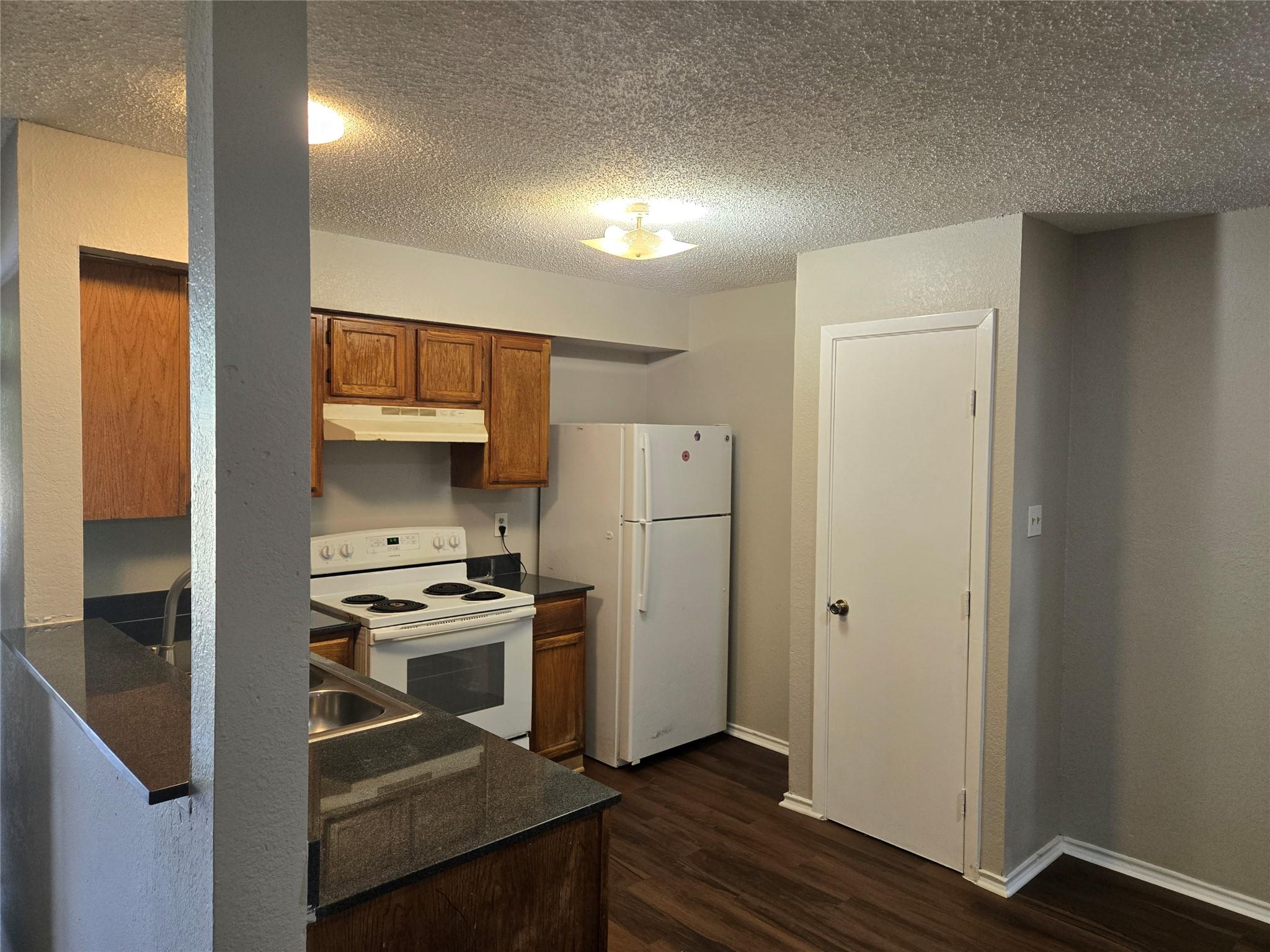 10207 Brownie Dr #a Property Photo 9