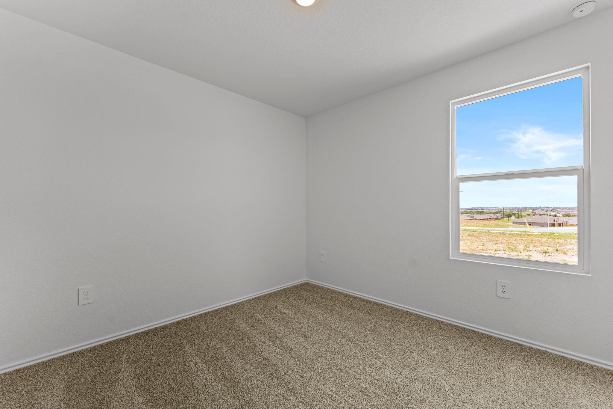 110 Belton Dr Property Photo 4