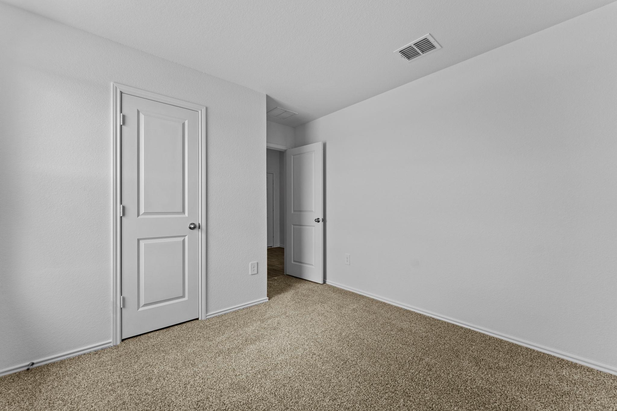 110 Belton Dr Property Photo 7
