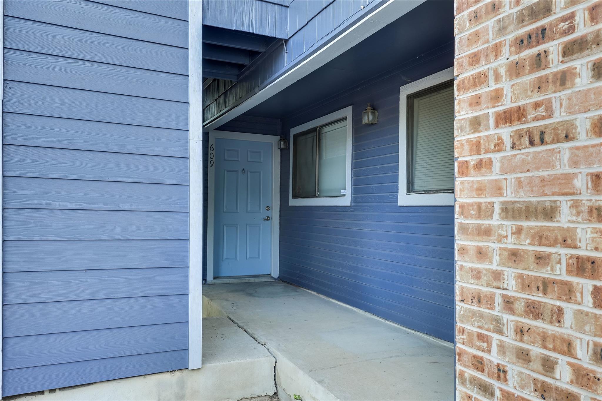 2500 Burleson Rd #609 Property Photo 13