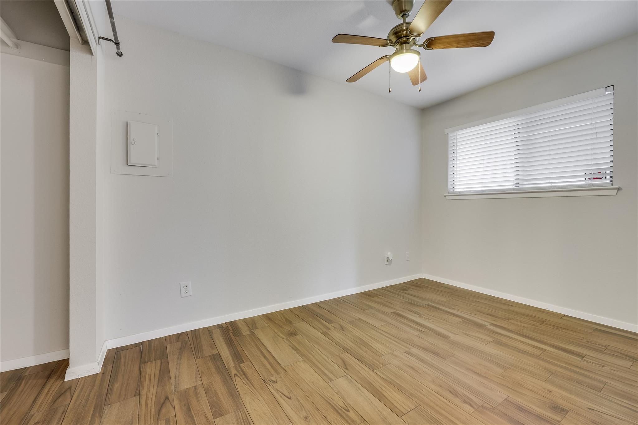2500 Burleson Rd #609 Property Photo 20