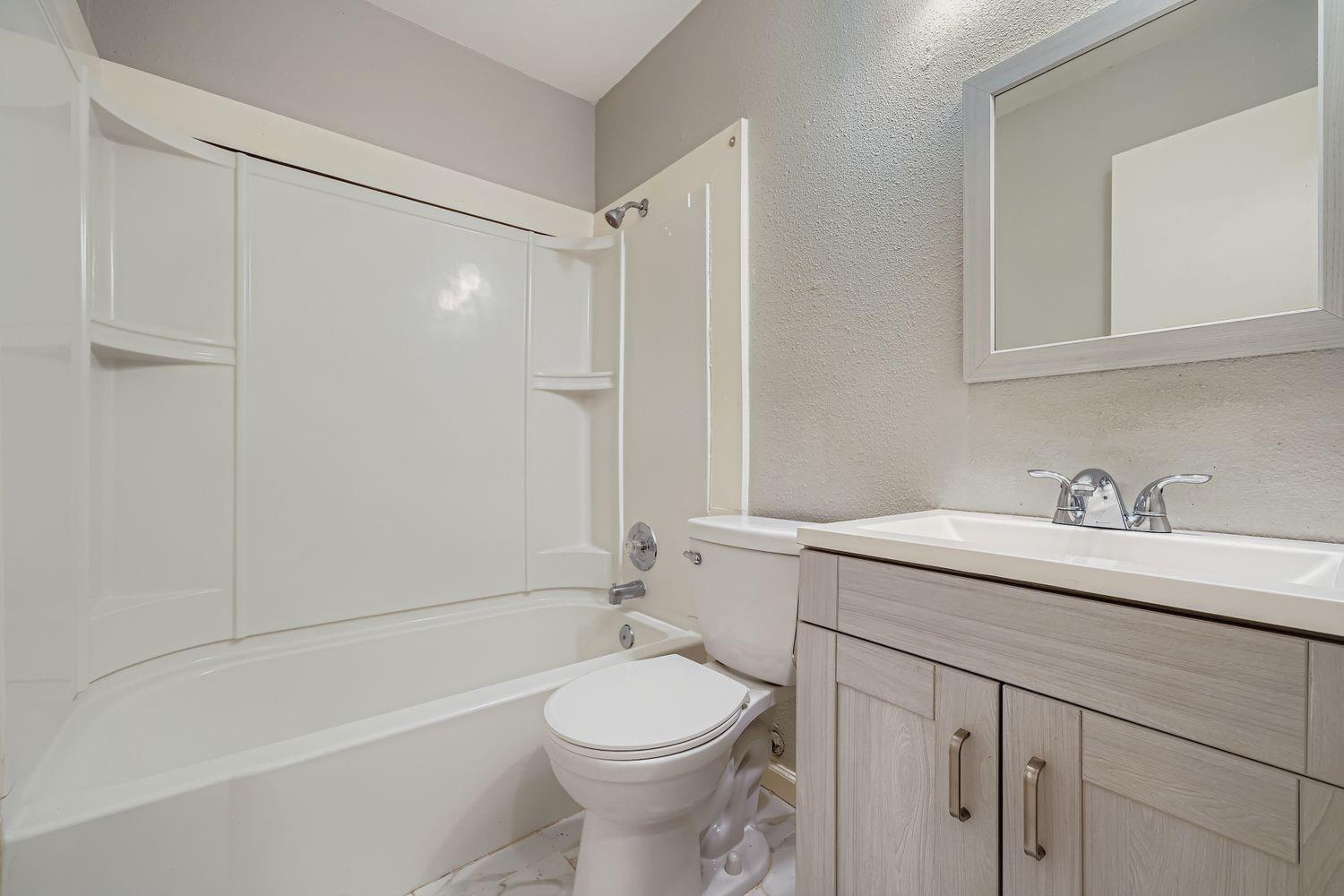 414 Cypress Ln Property Photo 38