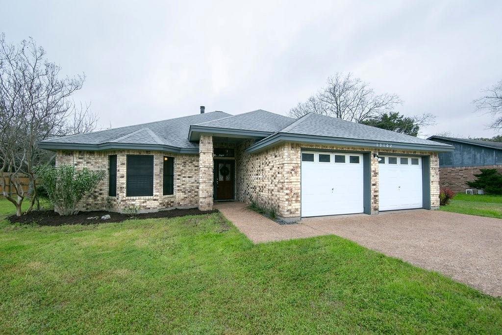 13102 Villa Park Dr Property Photo 1