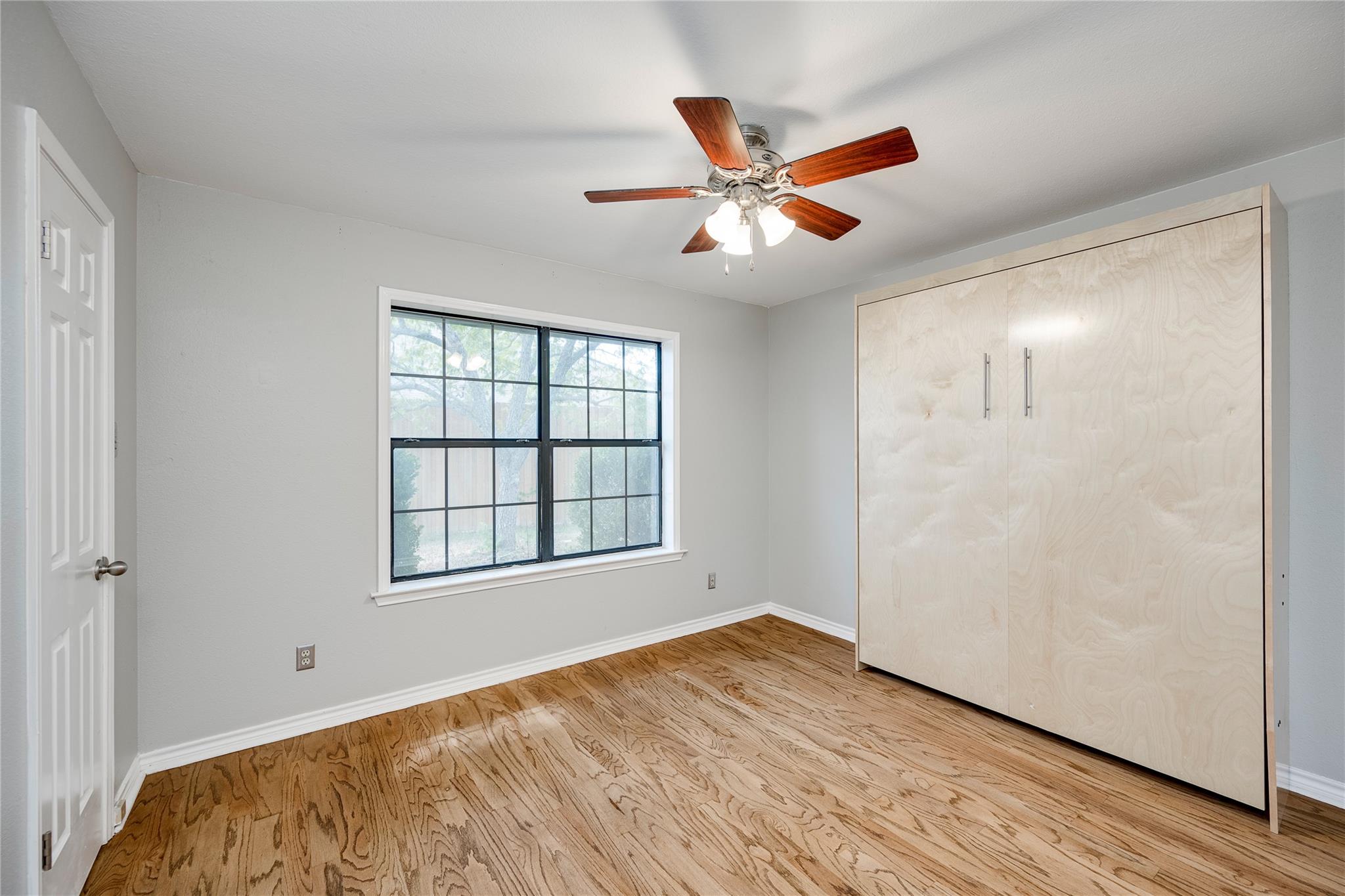 13102 Villa Park Dr Property Photo 20