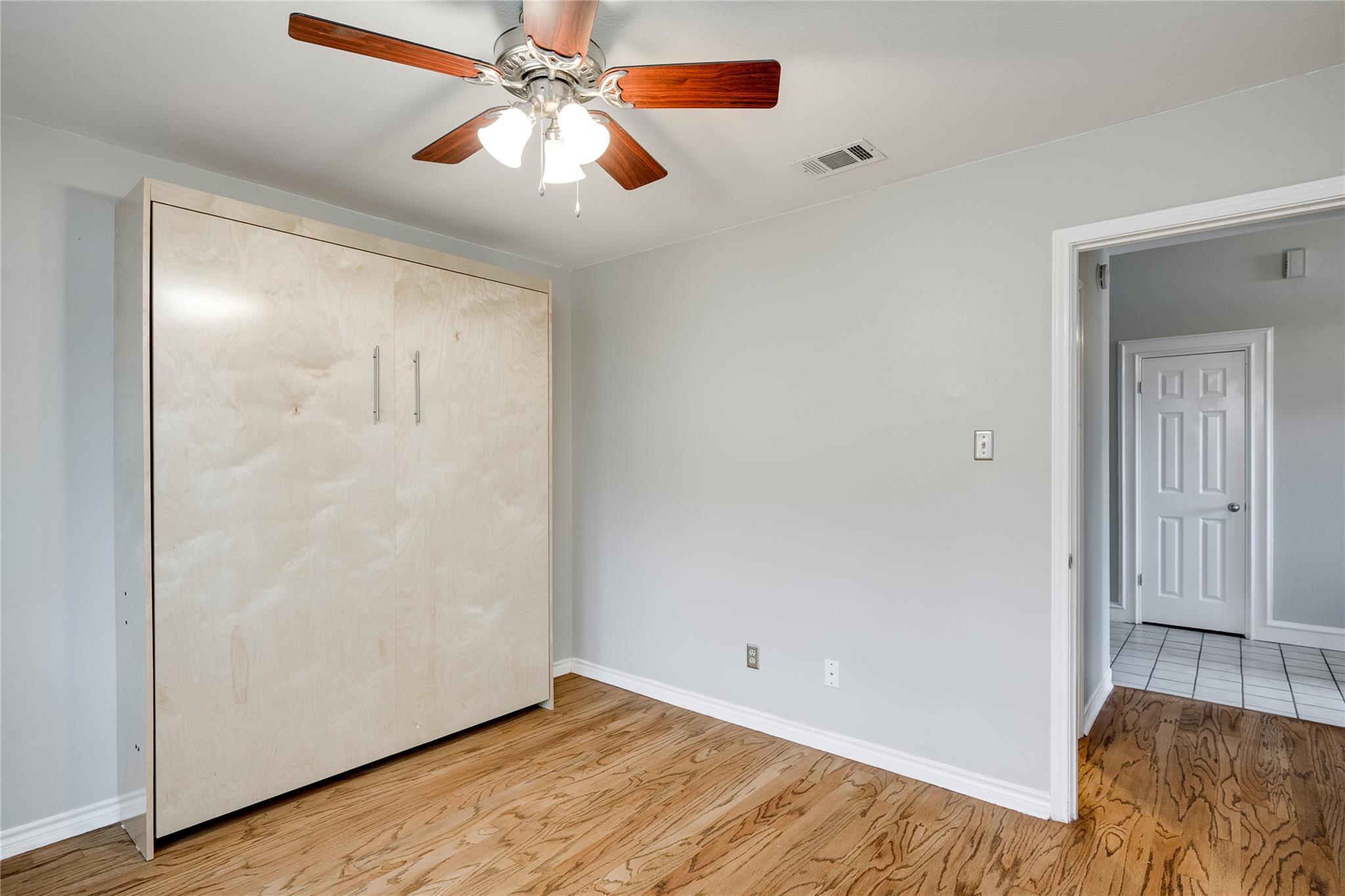 13102 Villa Park Dr Property Photo 22