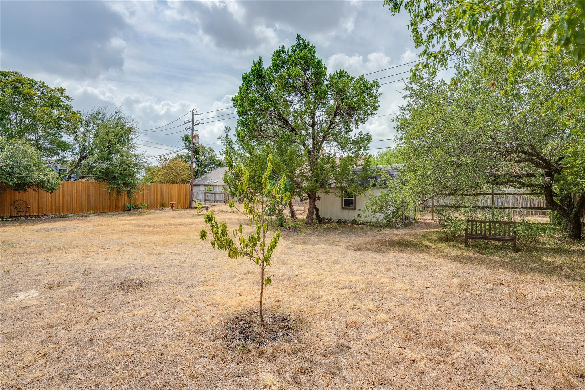 13102 Villa Park Dr Property Photo 28