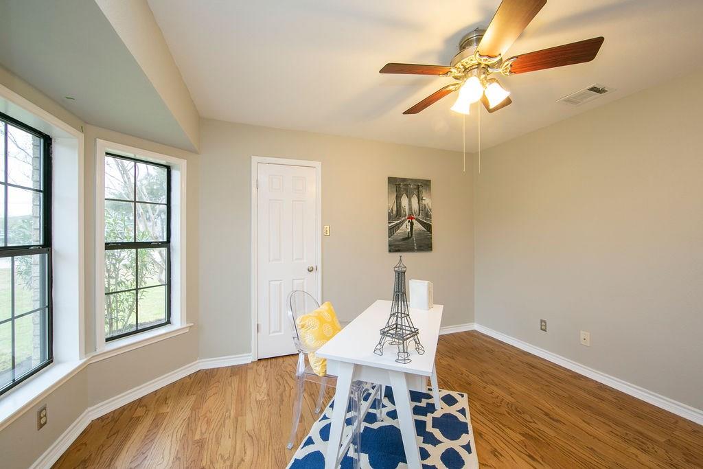 13102 Villa Park Dr Property Photo 30