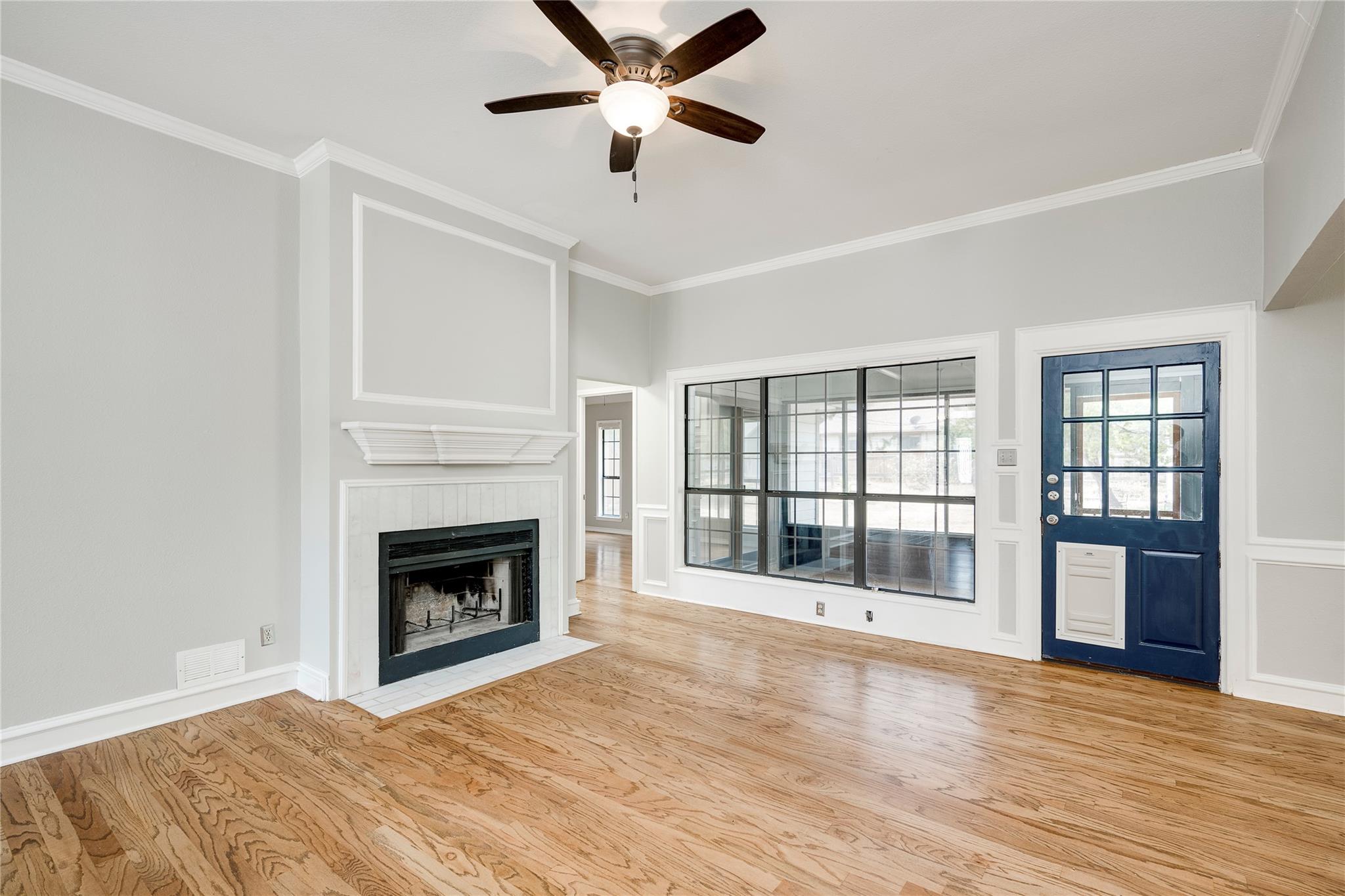 13102 Villa Park Dr Property Photo 33