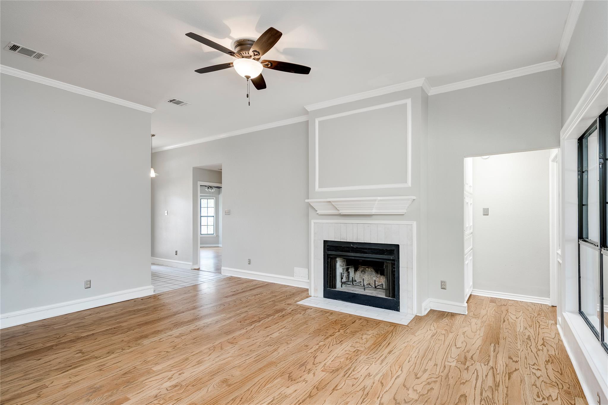 13102 Villa Park Dr Property Photo 35