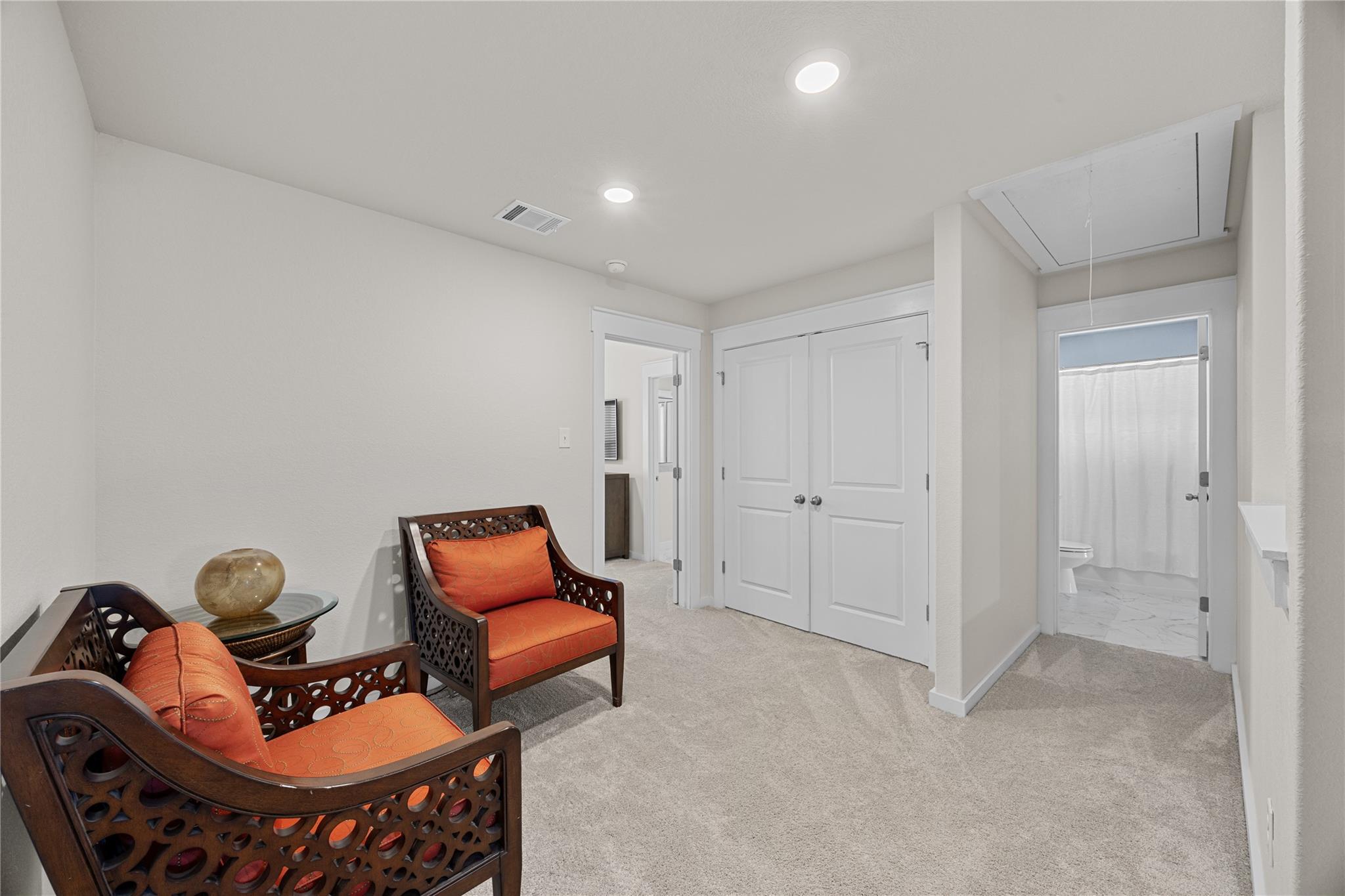 1512 Honaker Way Property Photo 14