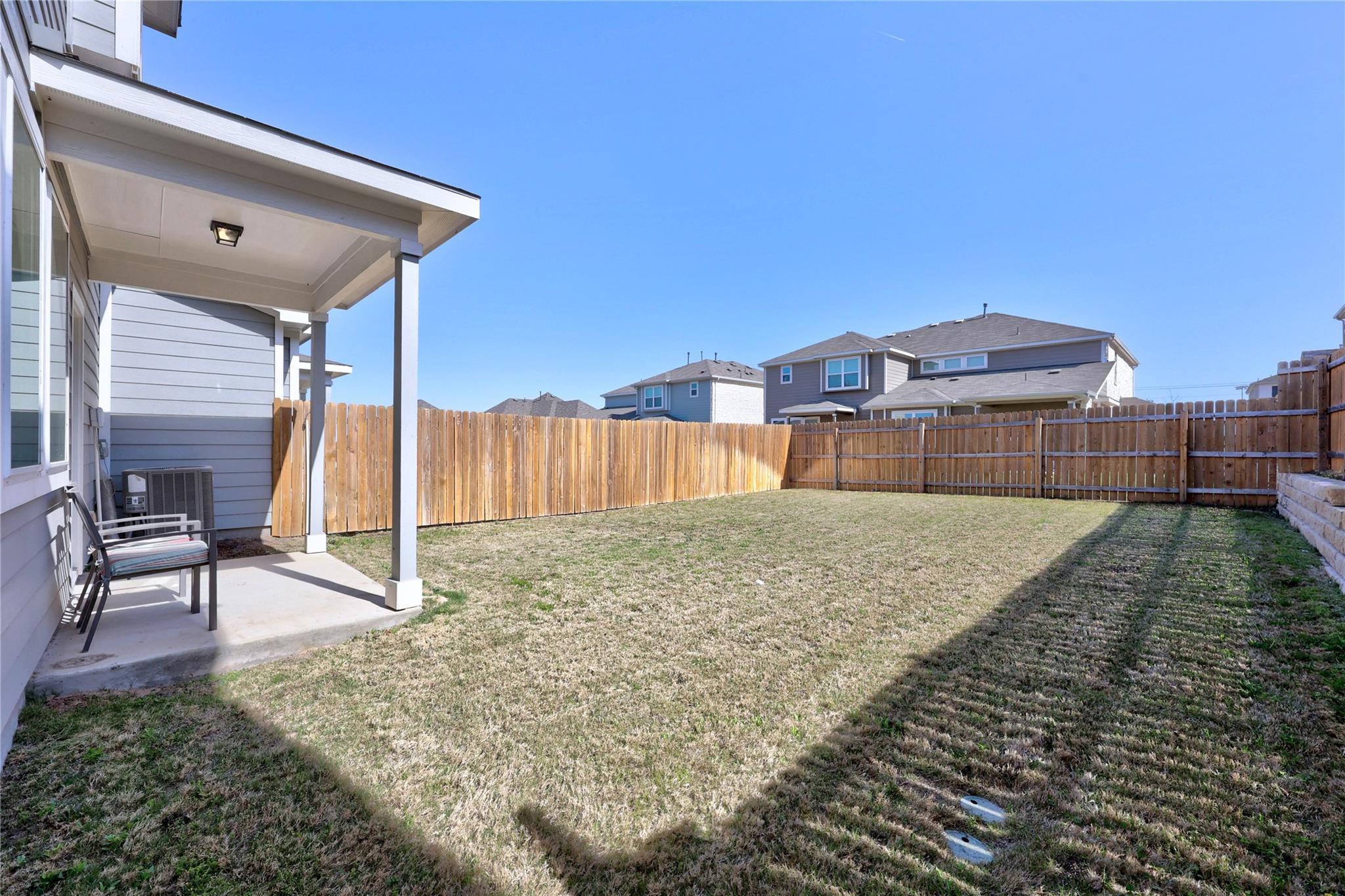 1512 Honaker Way Property Photo 27