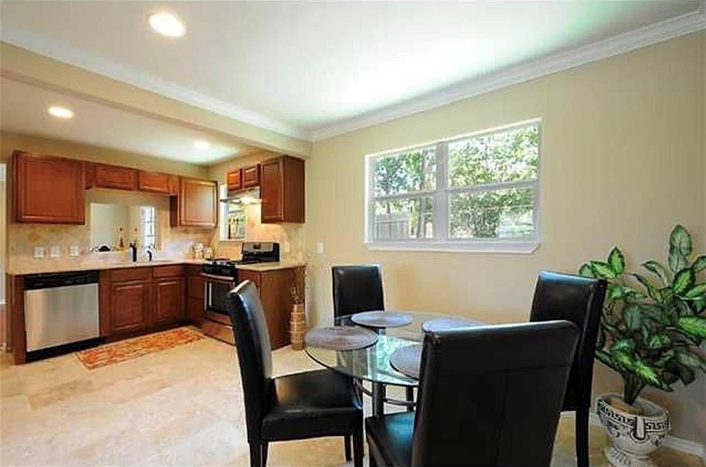 6812 Syracuse Cv Property Photo 6