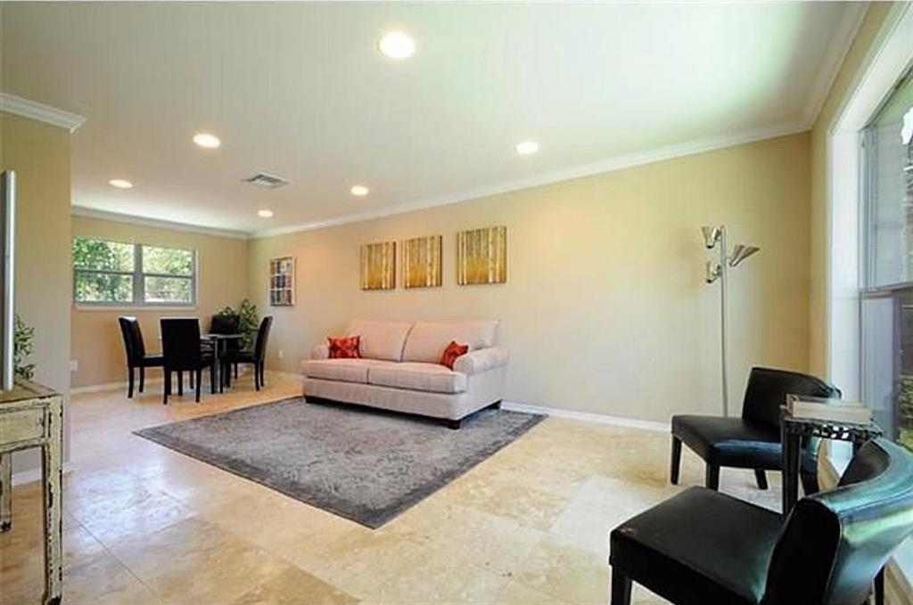 6812 Syracuse Cv Property Photo 7