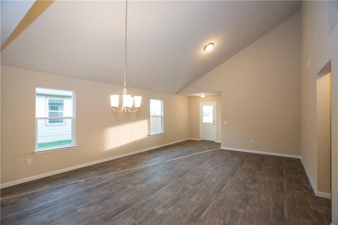 142 Sulphur River Loop Property Photo 3