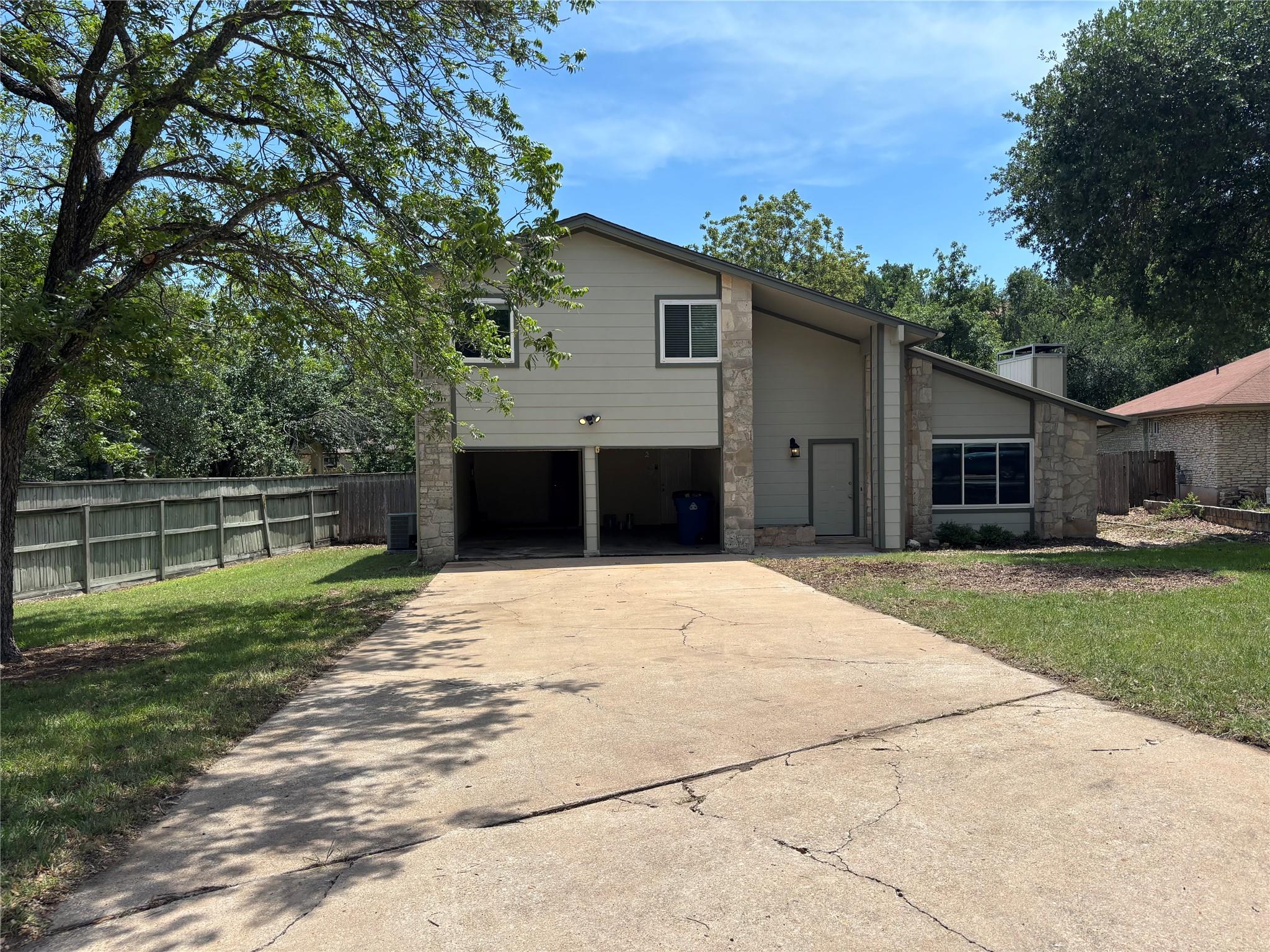 6605 Danwood Dr Property Photo